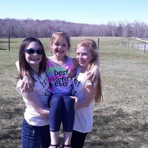 Meet your Posher, Rita - Picture 1 of 1